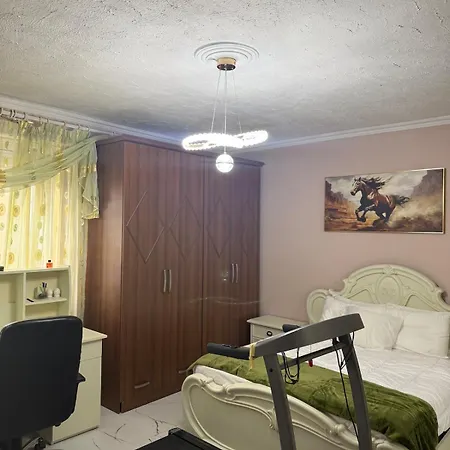 Apartamento Familiar Tirana