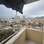 Familiar Apartament Tirana