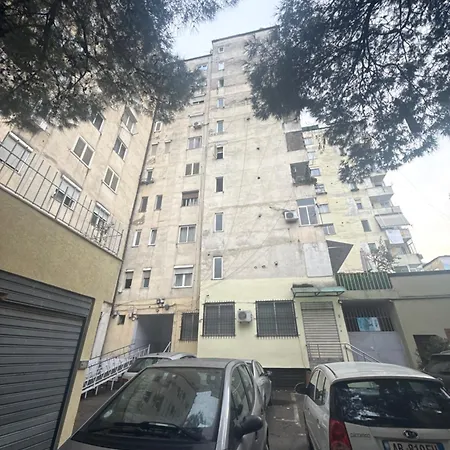 Familiar * 地拉那